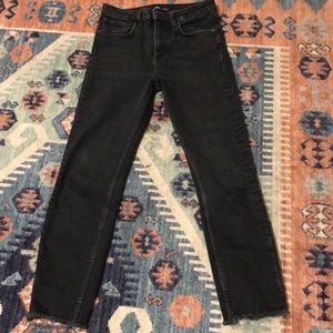 Black Zara jeans